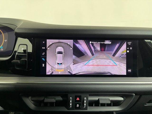 Used 2025 Porsche Cayenne image 44