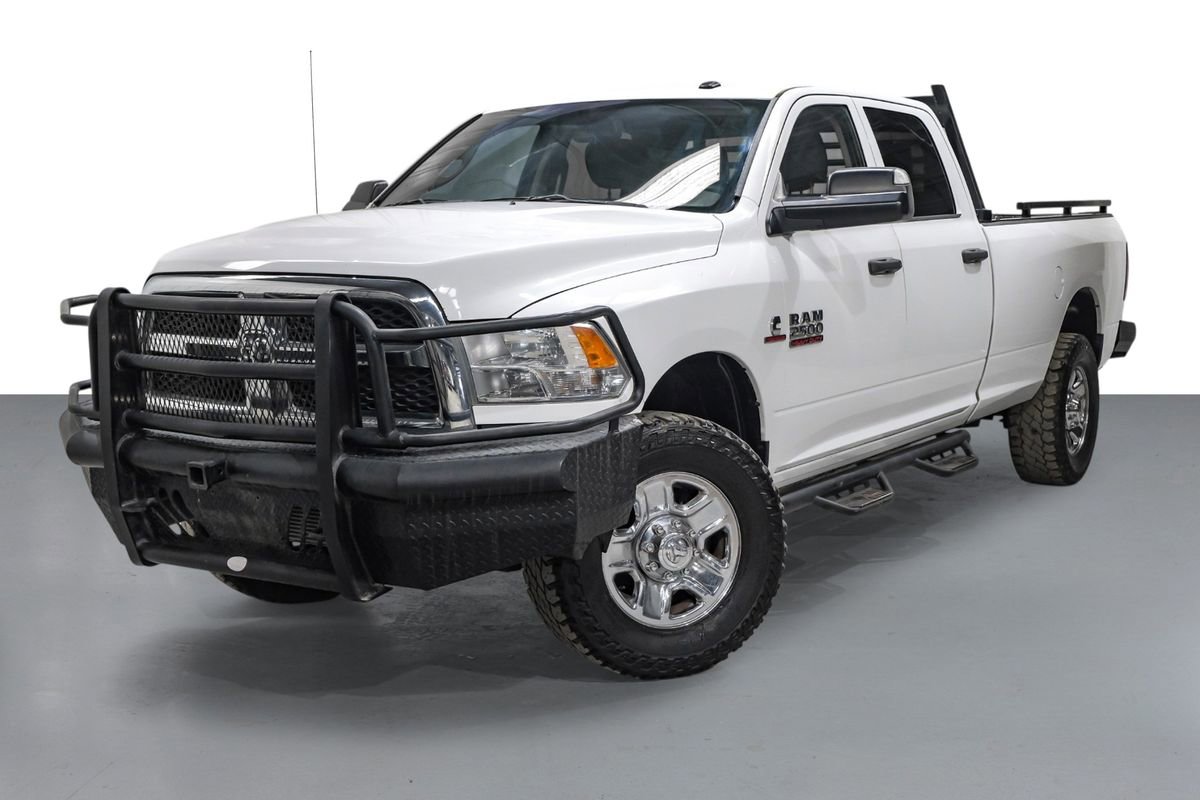 Used 2014 RAM 2500 Tradesman w/ Chrome Appearance Group image 4