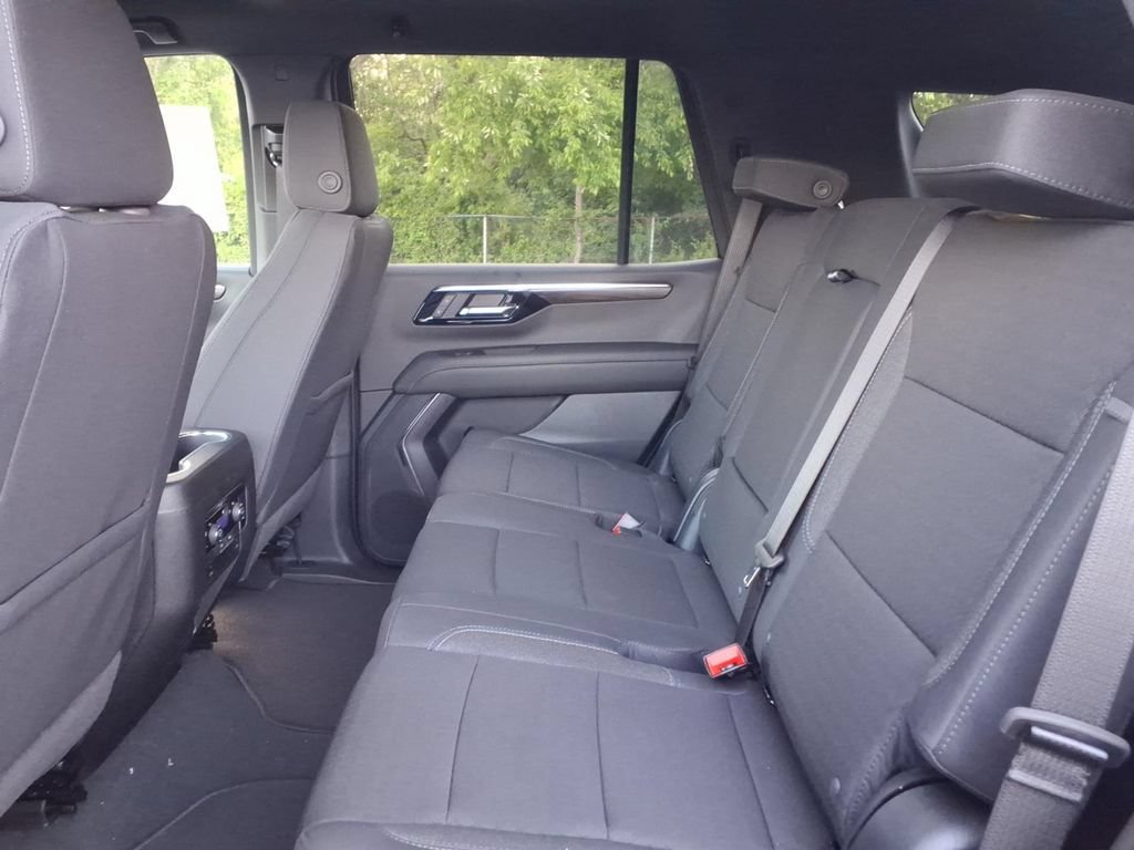 New 2026 Chevrolet Tahoe LS w/ LS Custom Edition AWD/4WD image 16