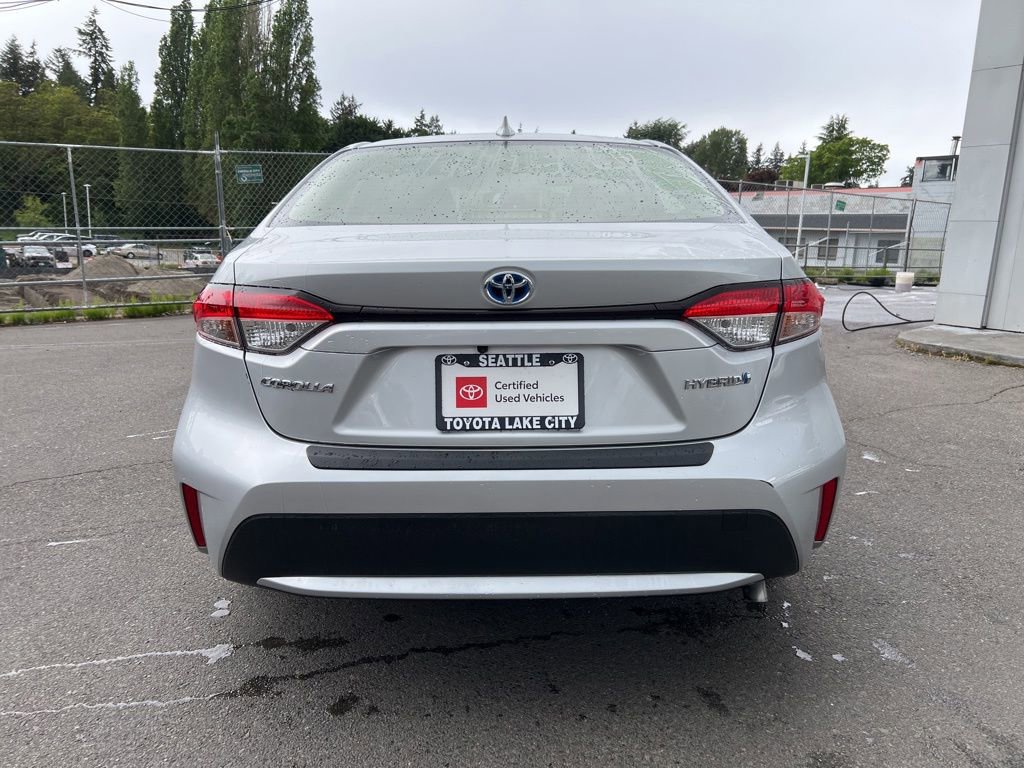 Used 2021 Toyota Corolla LE w/ Carpet Mat Package (TMS) FWD image 5