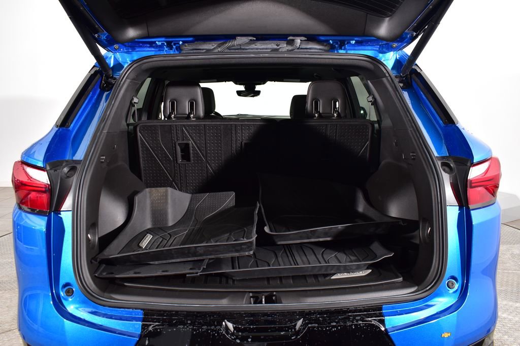 Used 2021 Chevrolet Blazer RS w/ Enhanced Convenience Package image 5