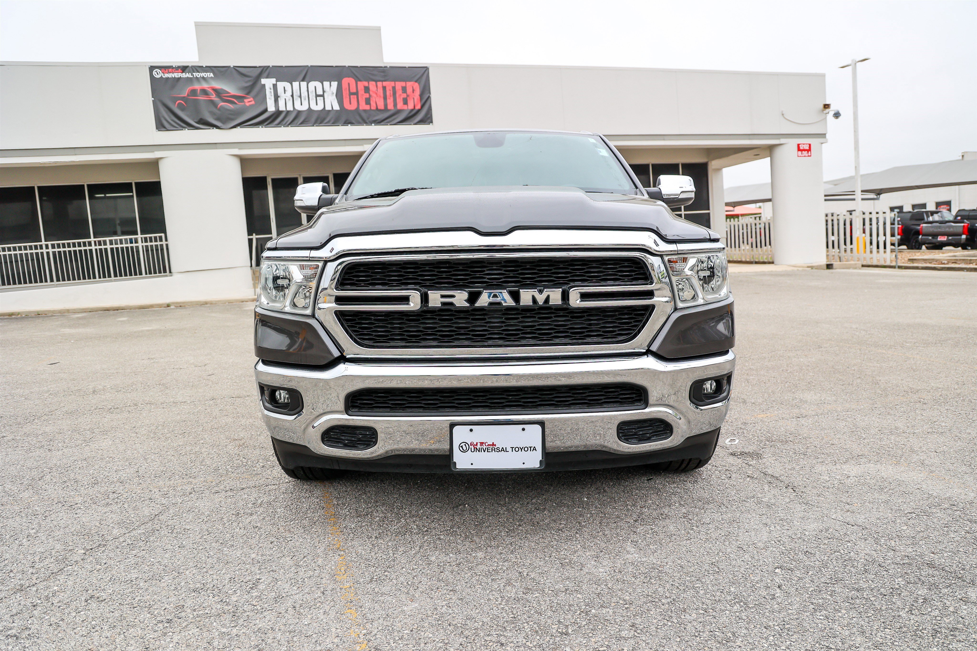 Used 2022 RAM 1500 Lone Star RWD image 3