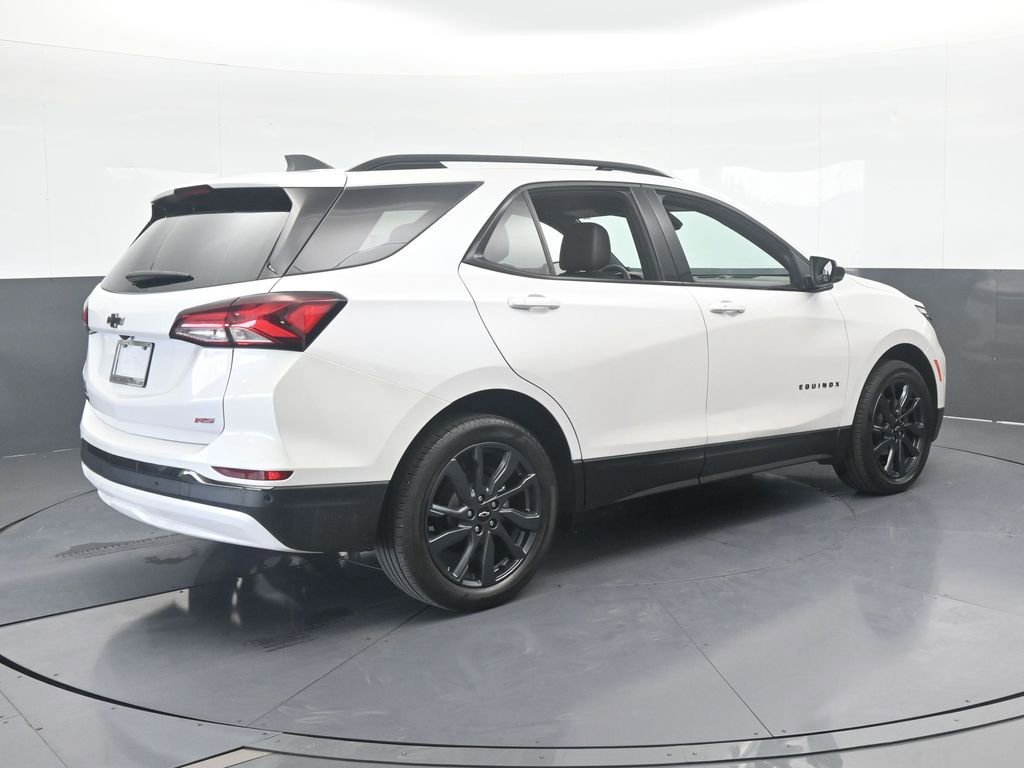 Used 2023 Chevrolet Equinox RS image 6