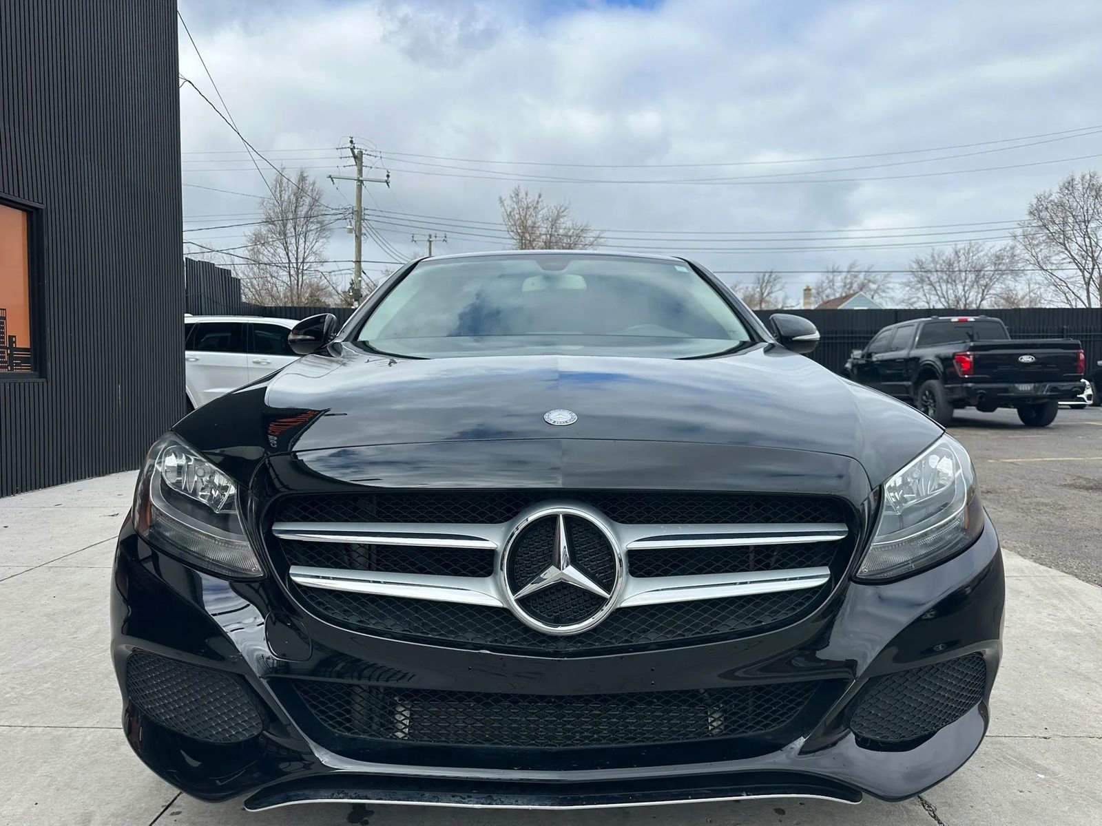 Used 2015 Mercedes-Benz C 300 C 300 4MATIC Sedan 4D image 2