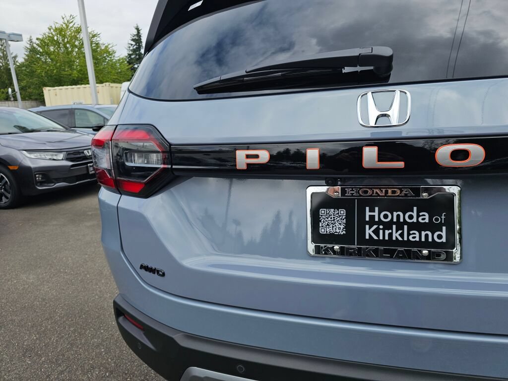 New 2026 Honda Pilot TrailSport image 15