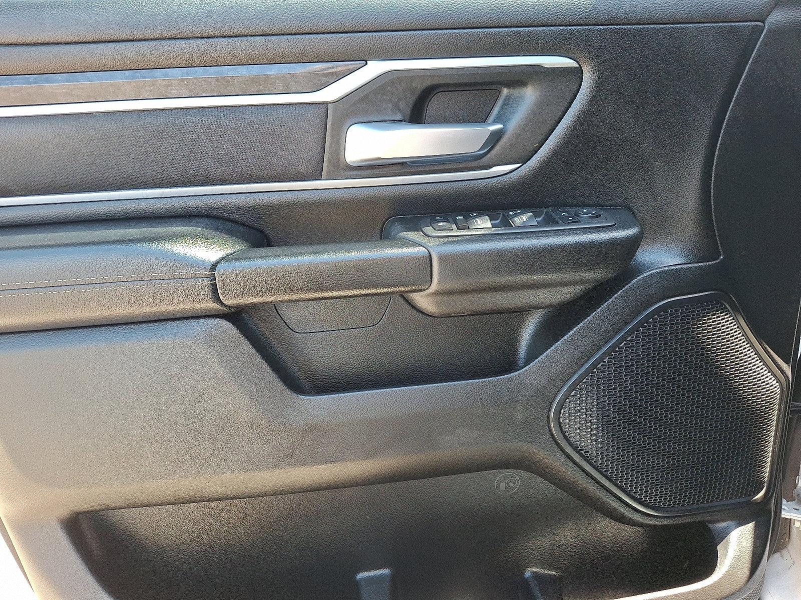 Certified 2023 RAM 1500 Big Horn AWD/4WD image 12