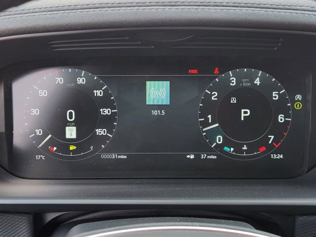 New 2026 Land Rover Discovery Limited Edition image 11