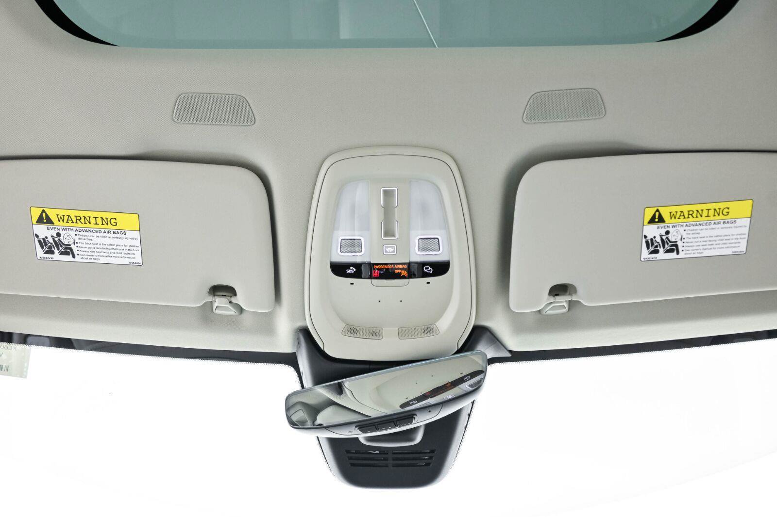 New 2027 Volvo XC60 B5 Ultra AWD/4WD image 18