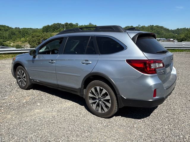 Used 2016 Subaru Outback 3.6R Limited AWD/4WD image 3