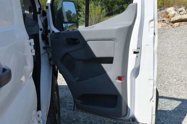 Used 2018 Ford Transit 250 130 Low Roof image 12