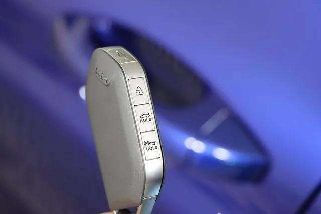 Used 2025 Kia K5 EX FWD image 47