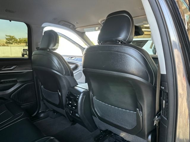 Used 2023 Jeep Grand Cherokee L Limited w/ Luxury Tech Group II image 23