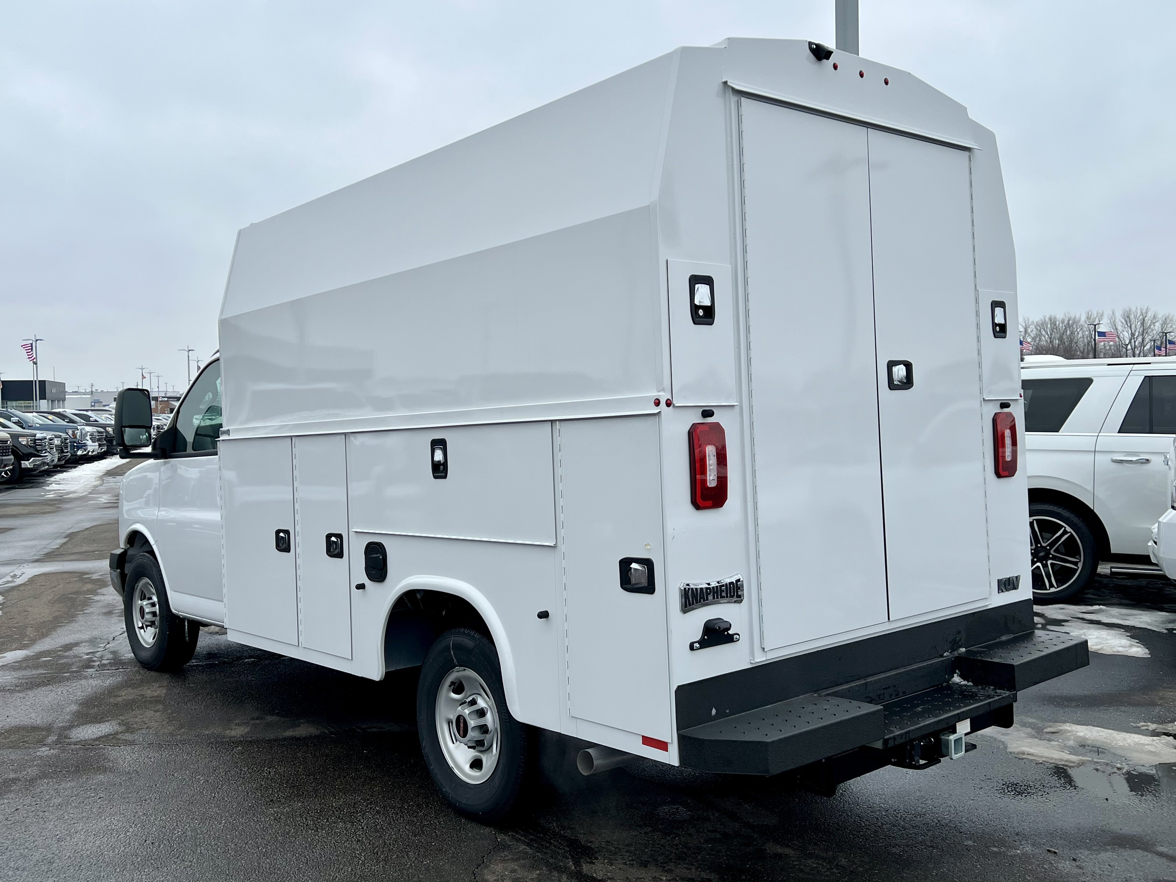 New 2025 GMC Savana 3500 w/ Power Convenience Package image 3