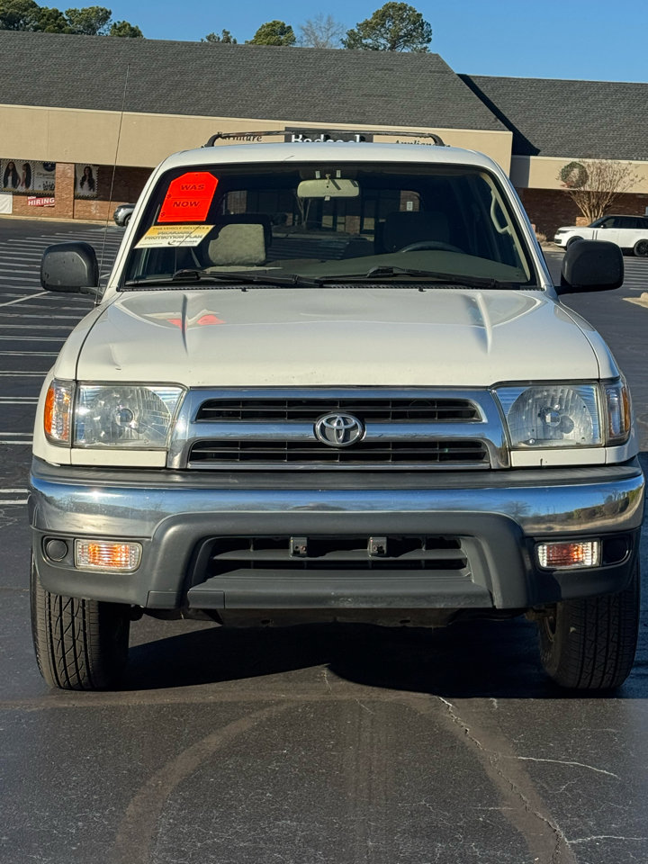 Used 2000 Toyota 4Runner 2WD image 8