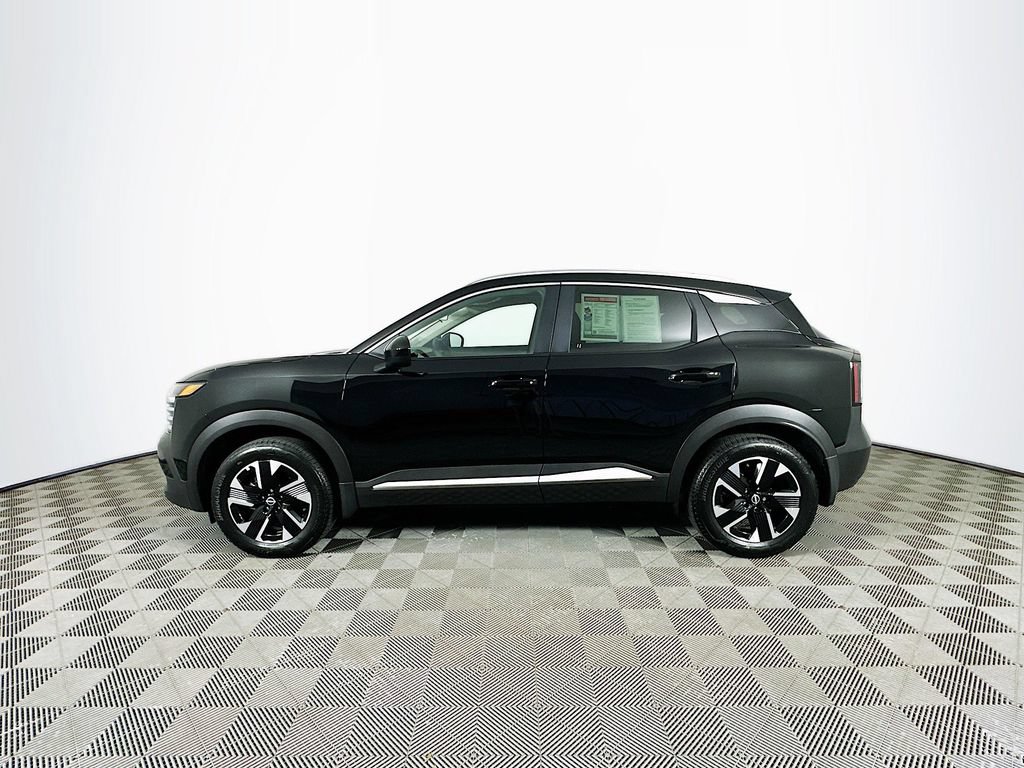 Certified 2026 Nissan Kicks SV w/ SV Premium Package AWD/4WD image 7