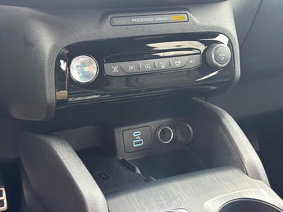 Used 2023 Ford Escape ST-Line Elite w/ Premium Technology Package image 14