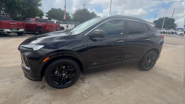 Certified 2026 Buick Encore GX Sport Touring FWD image 4