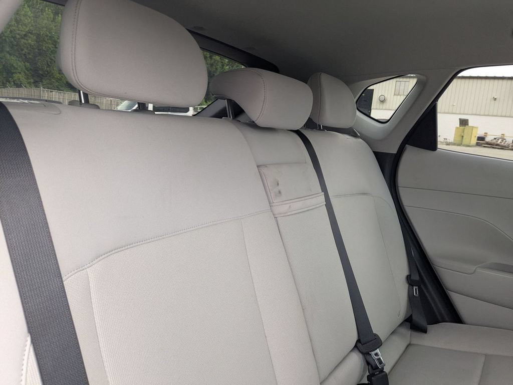 Used 2024 Hyundai Kona SEL AWD/4WD image 30