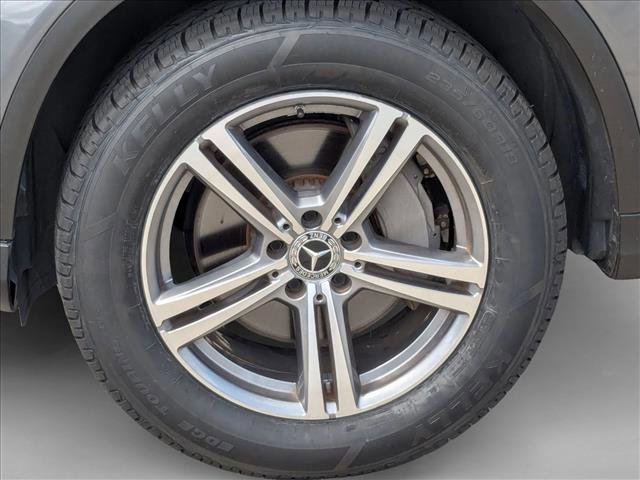 Used 2022 Mercedes-Benz GLC 300 image 23