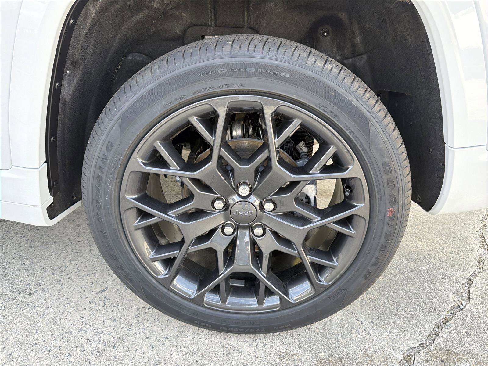 New 2026 Jeep Grand Cherokee Summit image 17