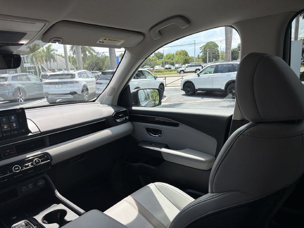Certified 2023 Honda Pilot EX-L image 11