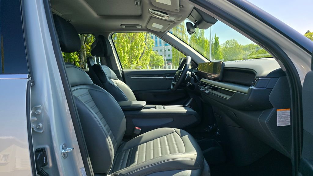 Certified 2024 Kia EV9 Land AWD/4WD image 12