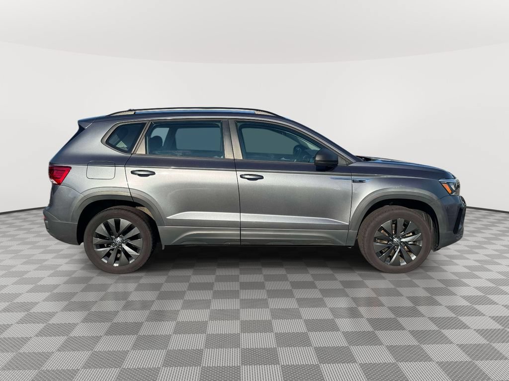 Used 2023 Volkswagen Taos S FWD image 8
