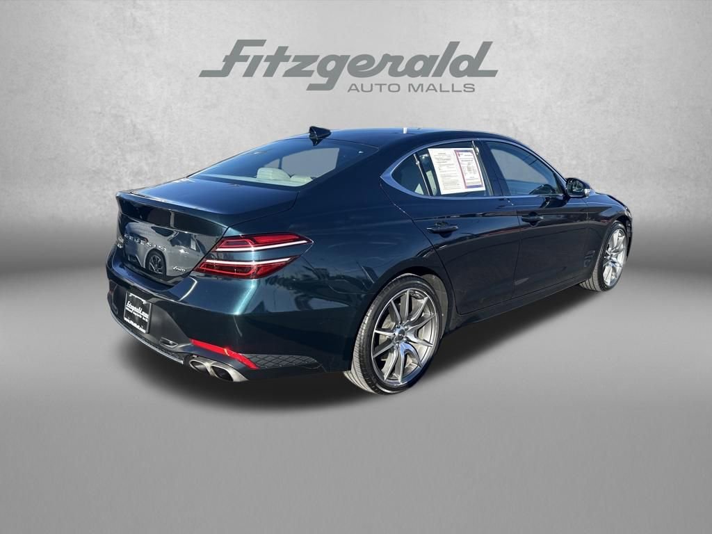 Used 2023 Genesis G70 2.0T image 7