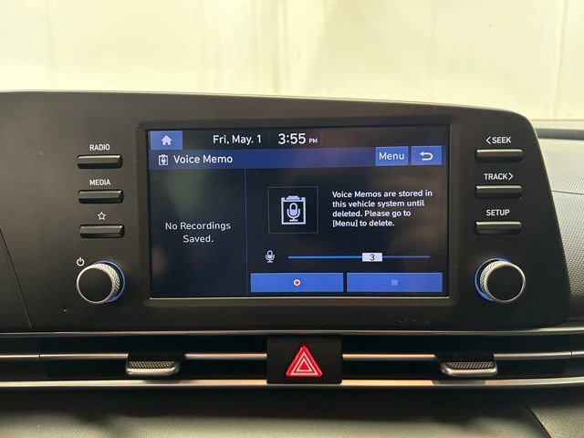 Used 2024 Hyundai Elantra SE FWD image 34