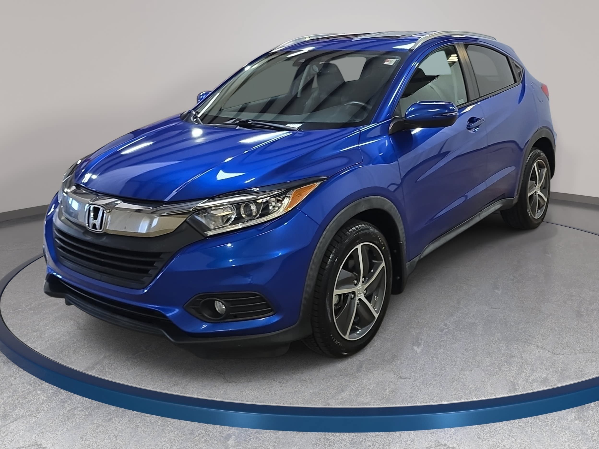 Certified 2021 Honda HR-V EX-L image 1