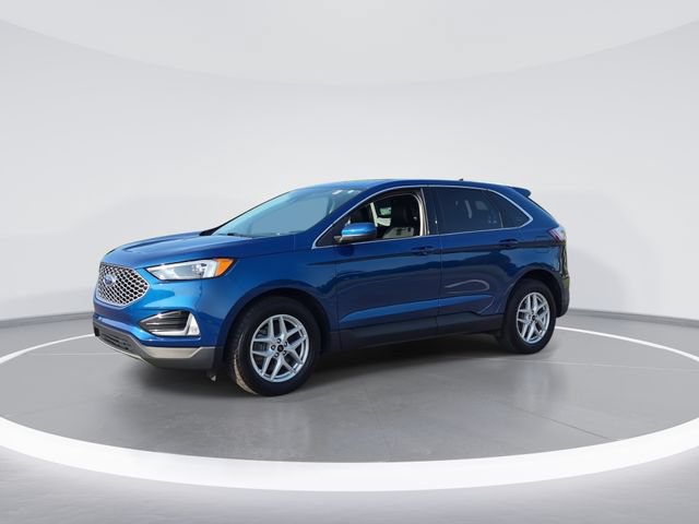 Used 2024 Ford Edge SEL w/ Convenience Package AWD/4WD image 4