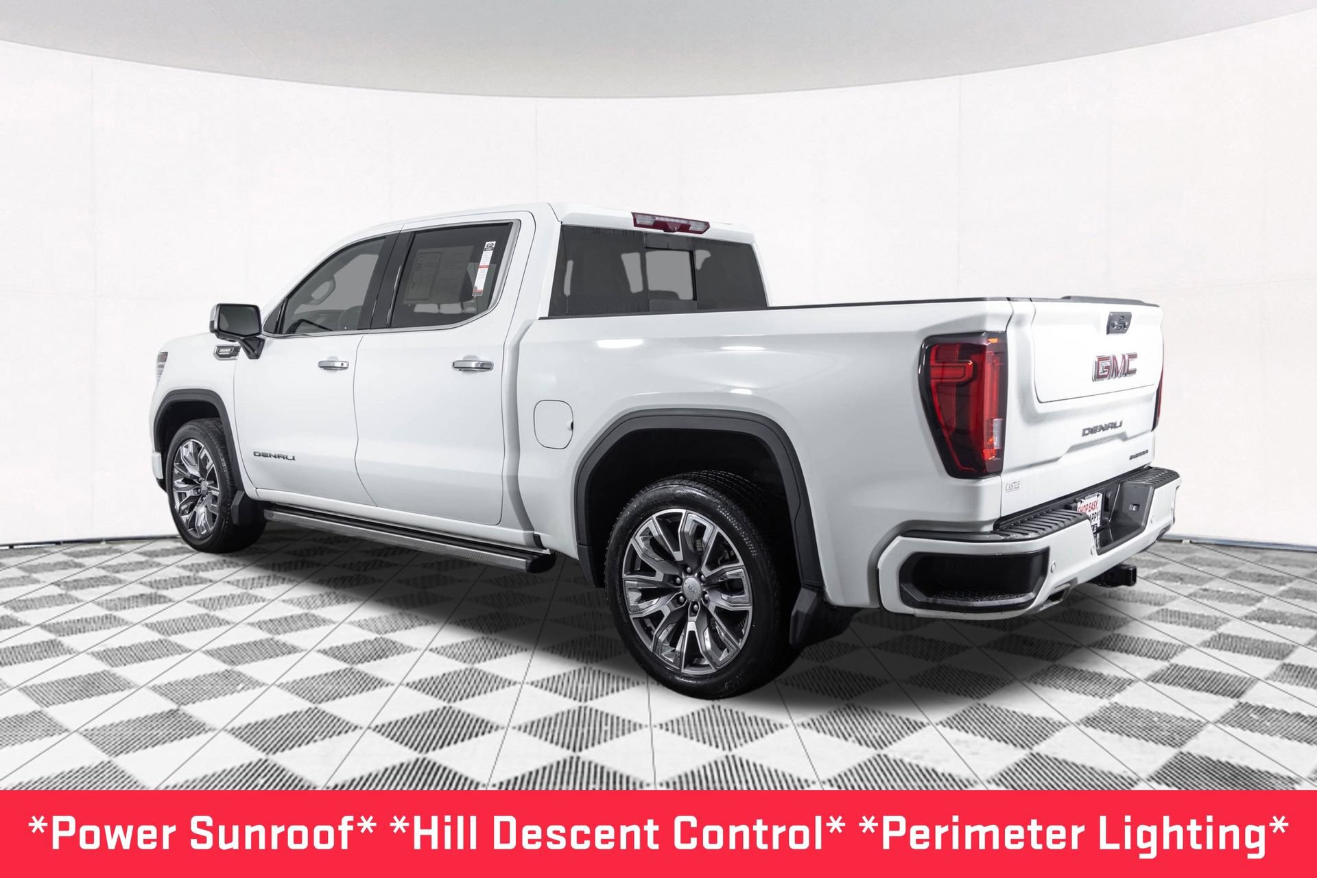 Used 2023 GMC Sierra 1500 Denali w/ Denali Reserve Package AWD/4WD image 19