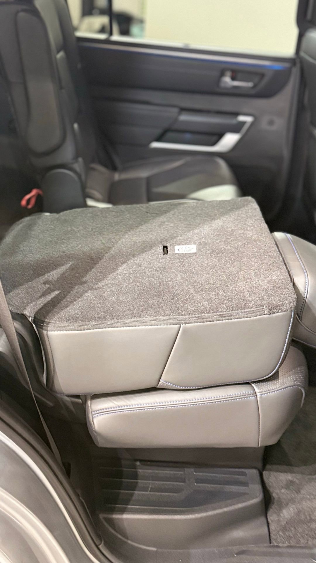 Used 2023 Toyota Sequoia Platinum image 64