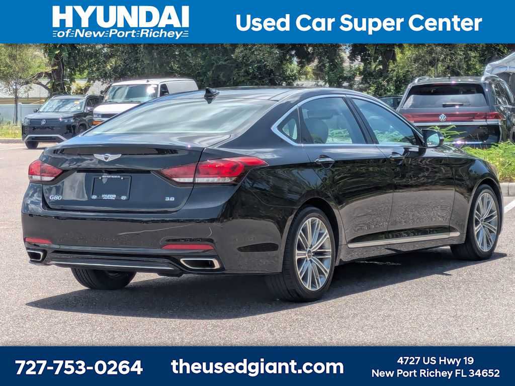 Used 2018 Genesis G80 3.8 w/ Option Group 02 RWD image 5