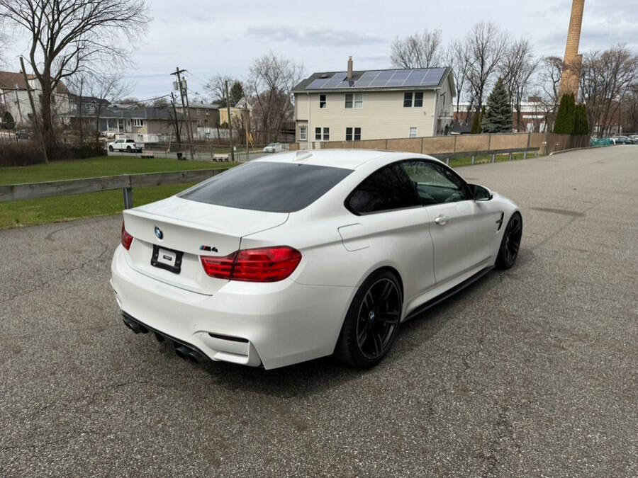 Used 2015 BMW M4 Coupe image 7