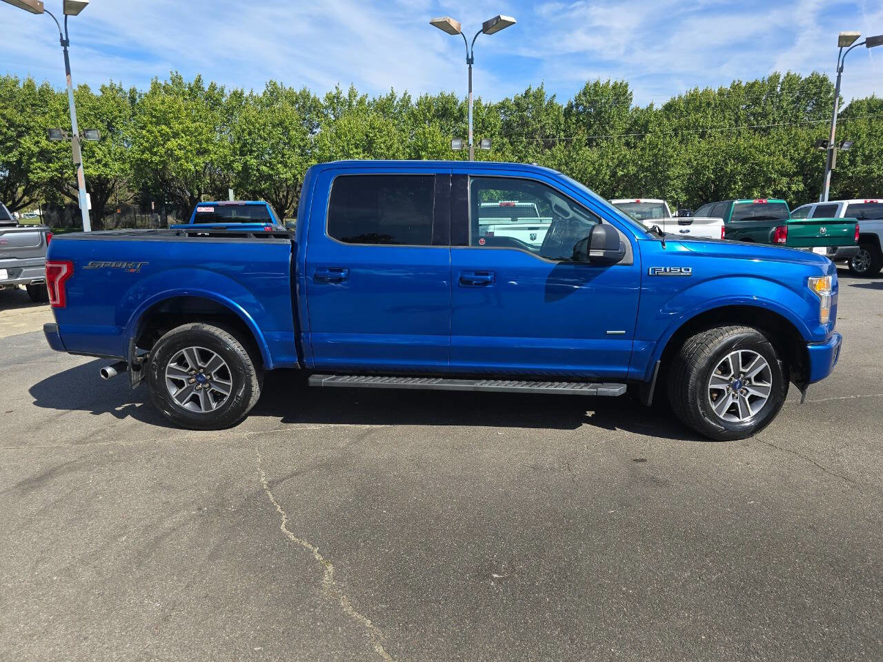 Used 2017 Ford F150 XLT w/ Equipment Group 302A Luxury image 17