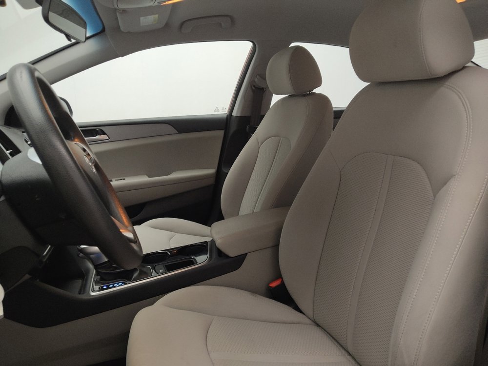 Used 2018 Hyundai Sonata SE image 17