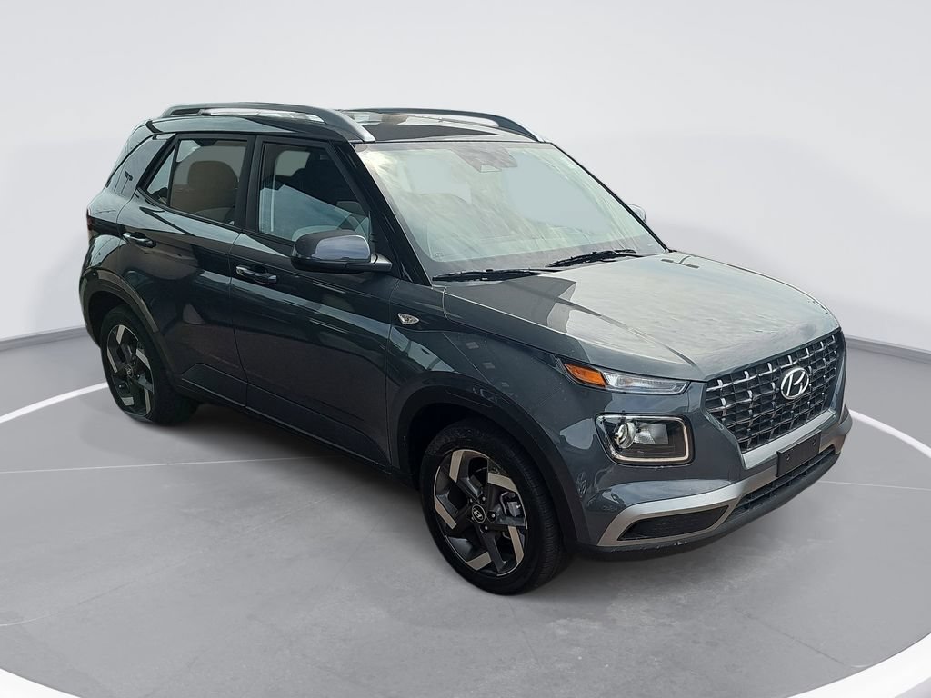 Certified 2026 Hyundai Venue SEL FWD image 3