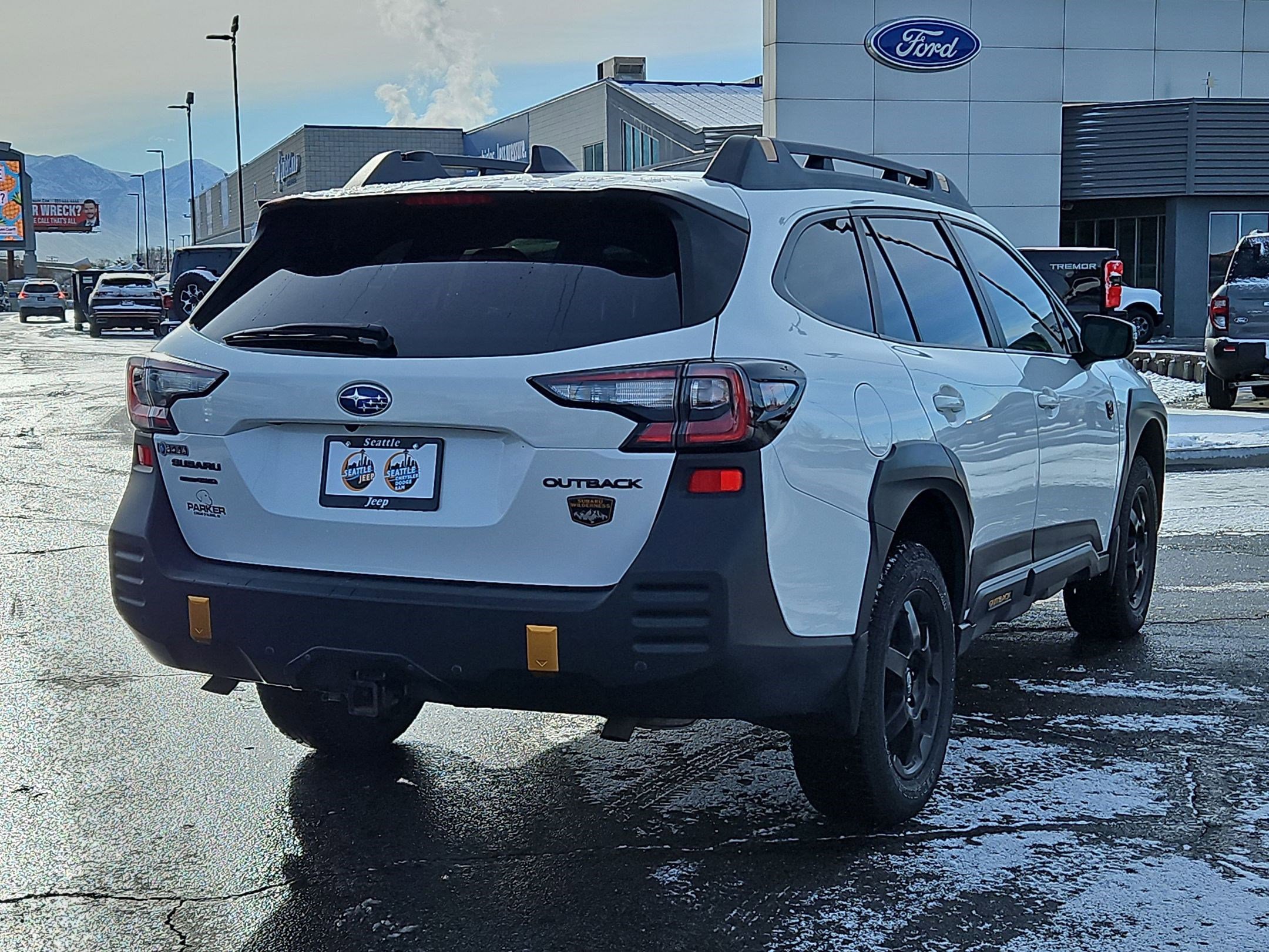 Used 2022 Subaru Outback Wilderness w/ Wilderness Package image 3