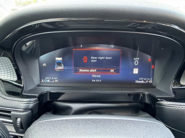 Certified 2024 Lincoln Corsair FWD image 31