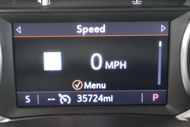 Used 2023 GMC Terrain SLE w/ Driver Convenience Package FWD image 26