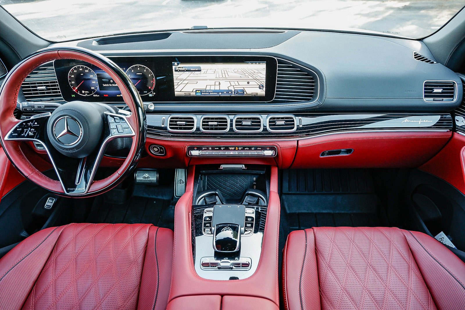 Used 2025 Mercedes-Benz Maybach GLS 600 4MATIC image 10