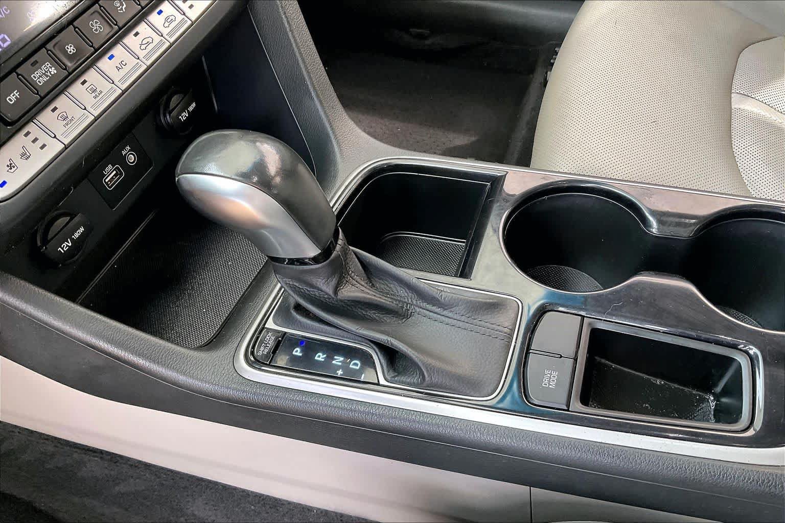 Used 2018 Hyundai Sonata Limited FWD image 16