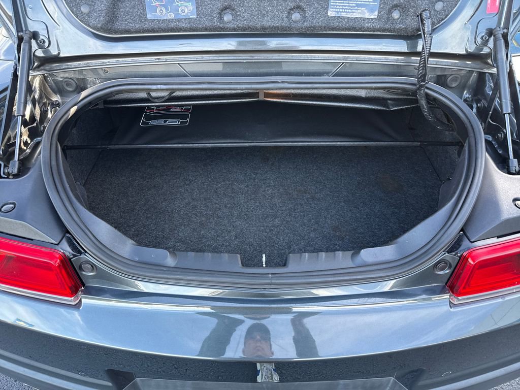 Used 2015 Chevrolet Camaro LT image 29