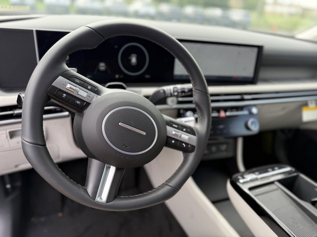 New 2025 Hyundai Tucson SEL image 10