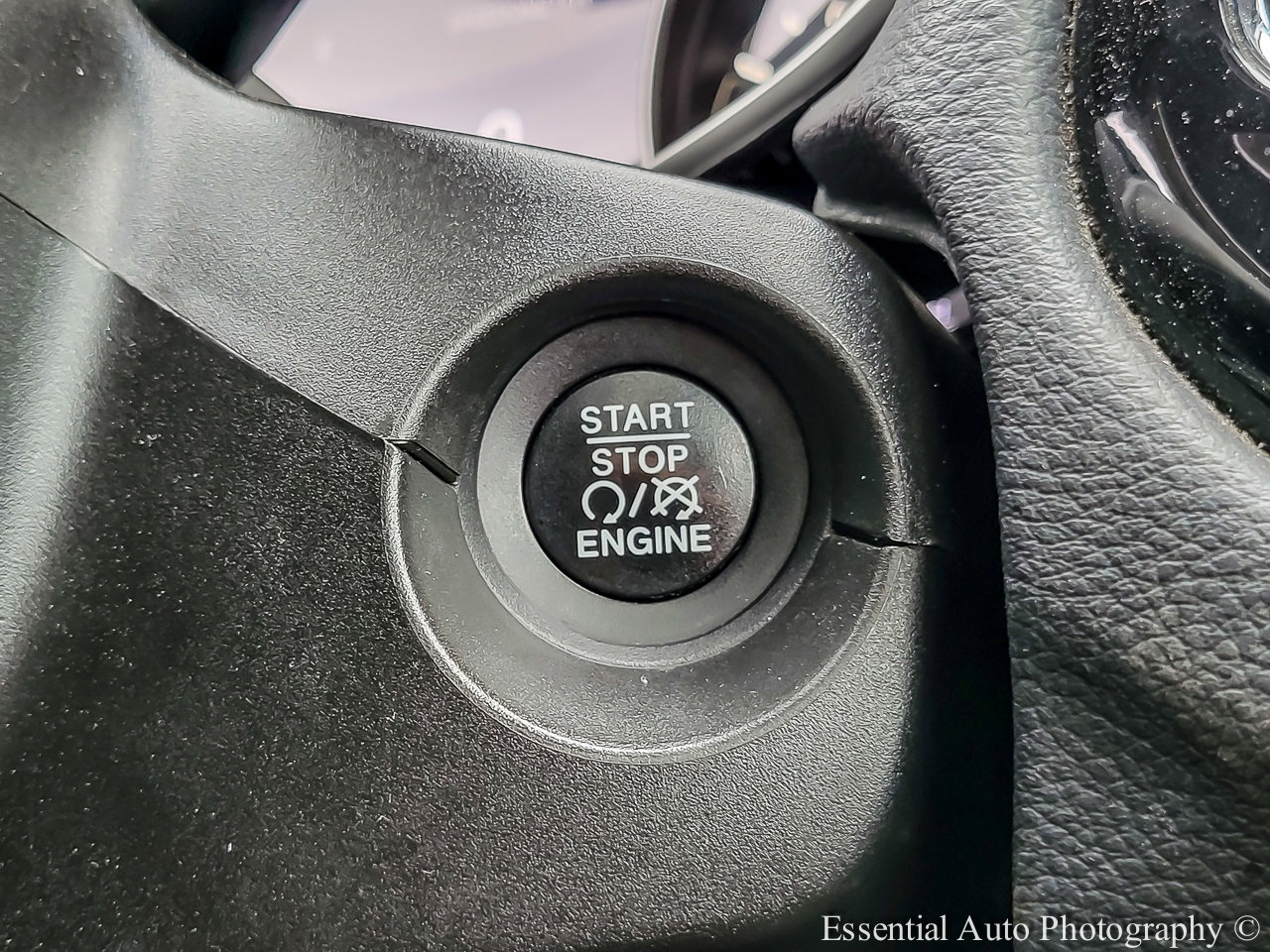 Used 2019 Jeep Compass Limited image 17