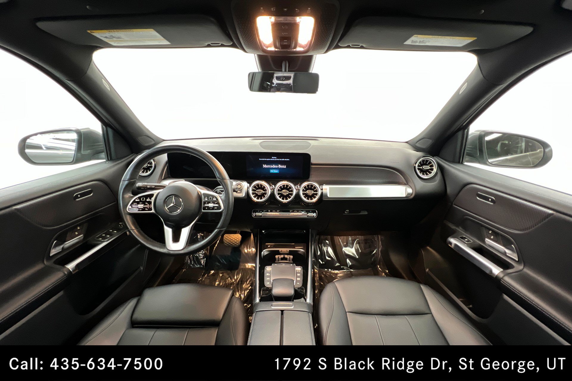 Certified 2022 Mercedes-Benz GLB 250 4MATIC w/ Premium Package Lite image 9