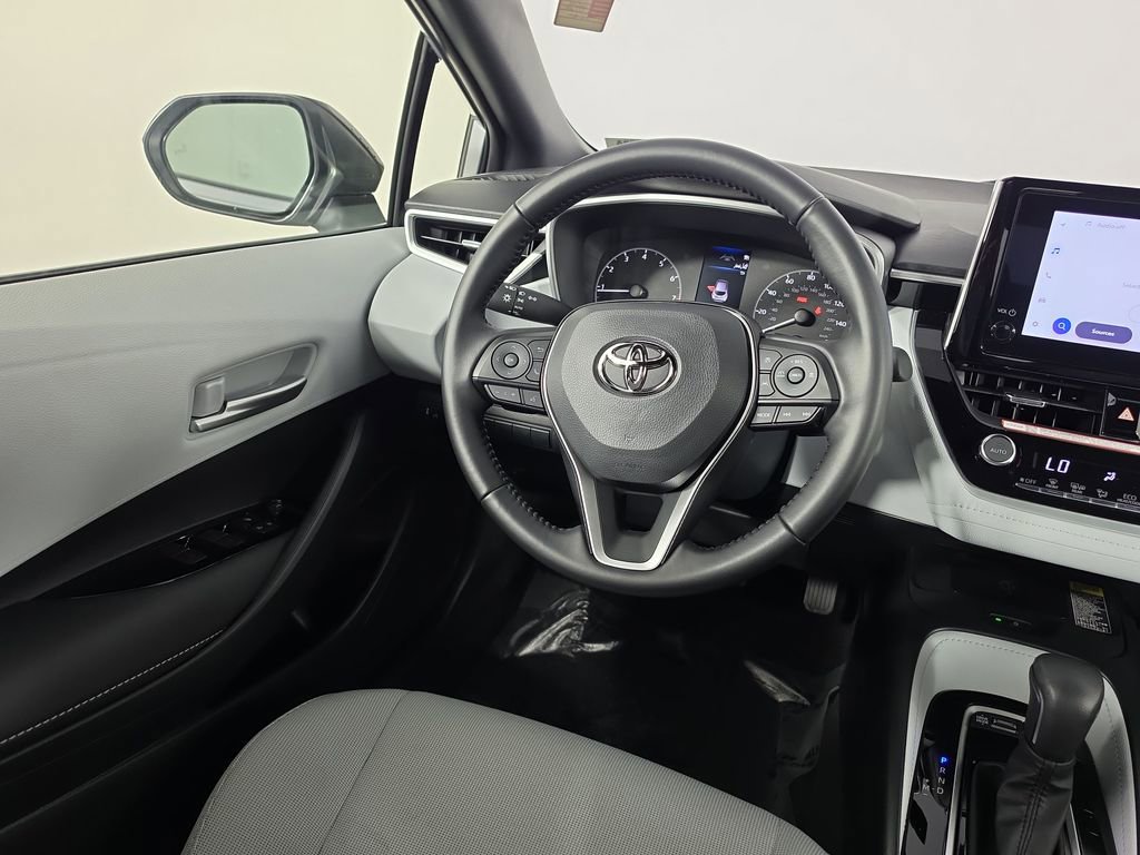 Certified 2026 Toyota Corolla SE FWD image 27