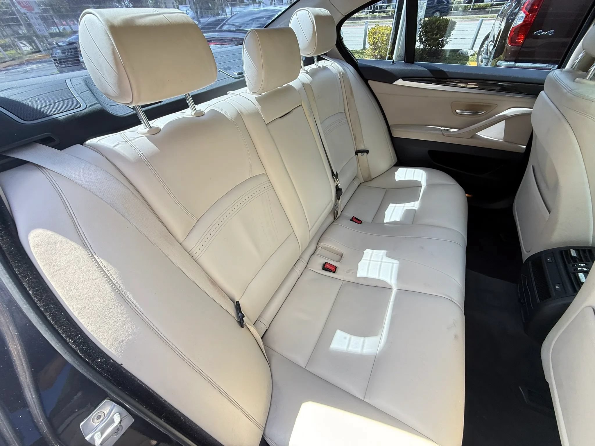 Used 2014 BMW 535i xDrive Sedan AWD/4WD image 25