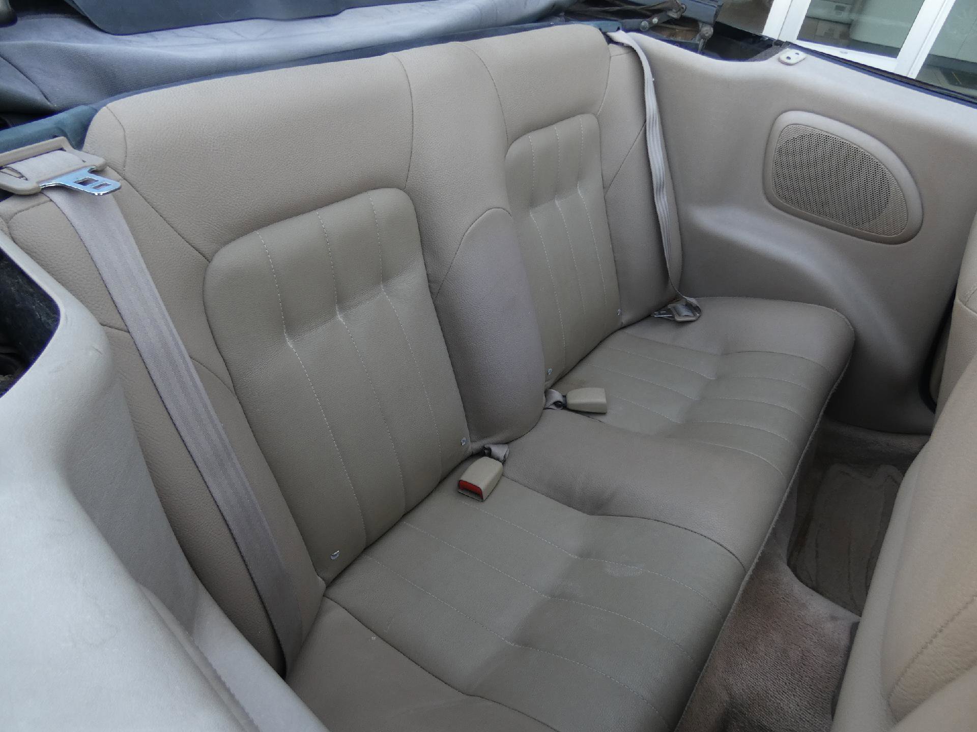 Used 2004 Chrysler Sebring LXi w/ Electronics Convenience Group image 15